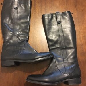 SOLE SOCIETY black boots